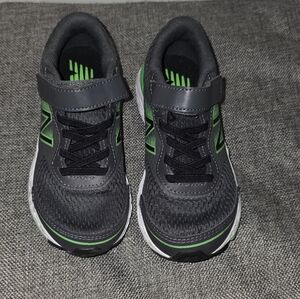 New Balance Kids Black and Green Sneakers